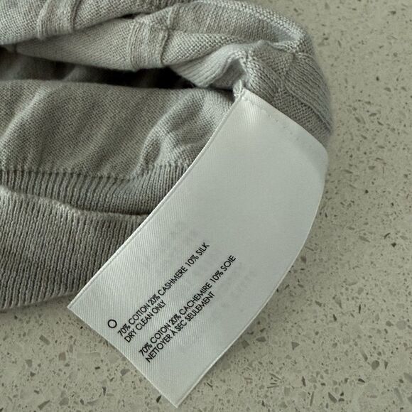 NWOT Club Monaco Sleeveless V Neck Crew Top Cashmere Silk XL Squares - Picture 5 of 10